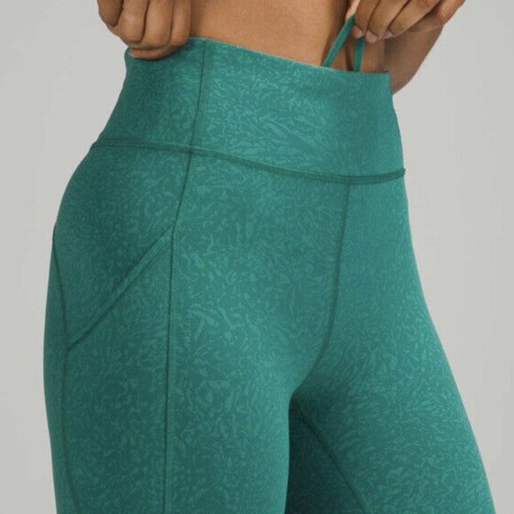 Lululemon Invigorate High-Rise Tight 25" Crunch Teal Lagoon Green Legging Size 6 - Picture 1 of 8
